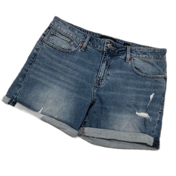 Women's Lucky Brand "The Roll Up" Denim Distressed Shorts Sz 10 - Picture 1 of 7